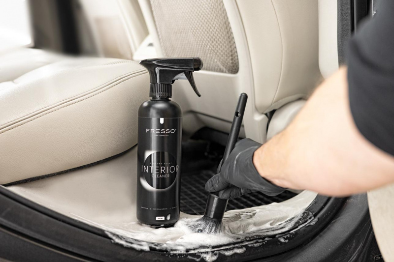 interior-cleaner-01